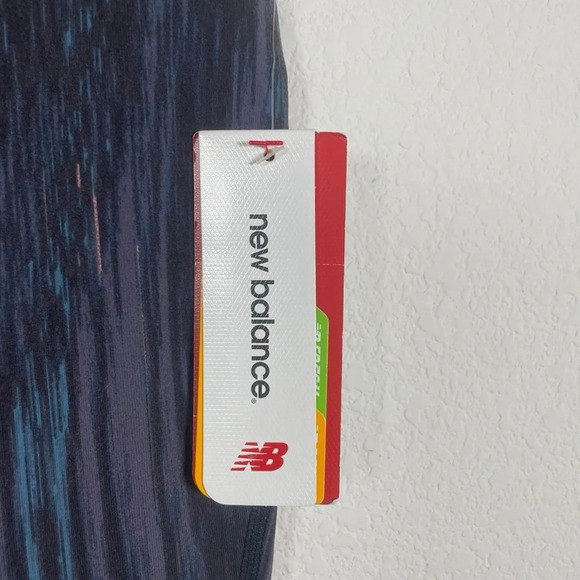 NWT New Balance Printed Elixir Mesh Athletic Leggings in Black/Blue Size S - Picture 4 of 12